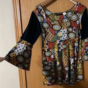 The Pyramid Collection Multicolor Bohemian Blouse